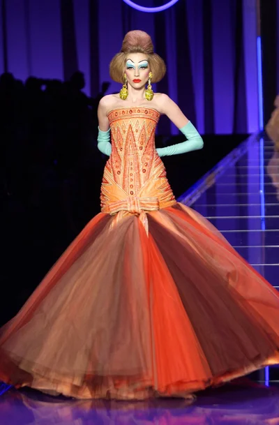 Look 27